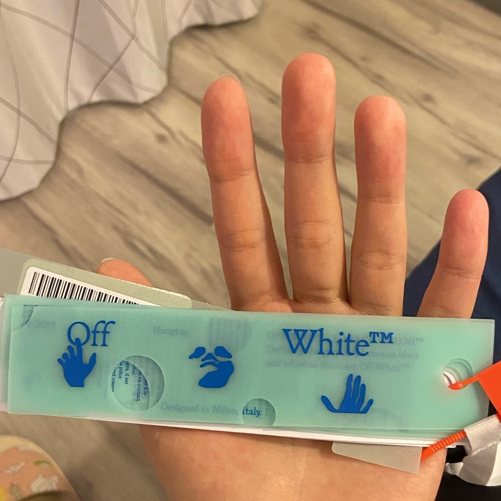 Off-White rubber hangtag - authentic and brand new